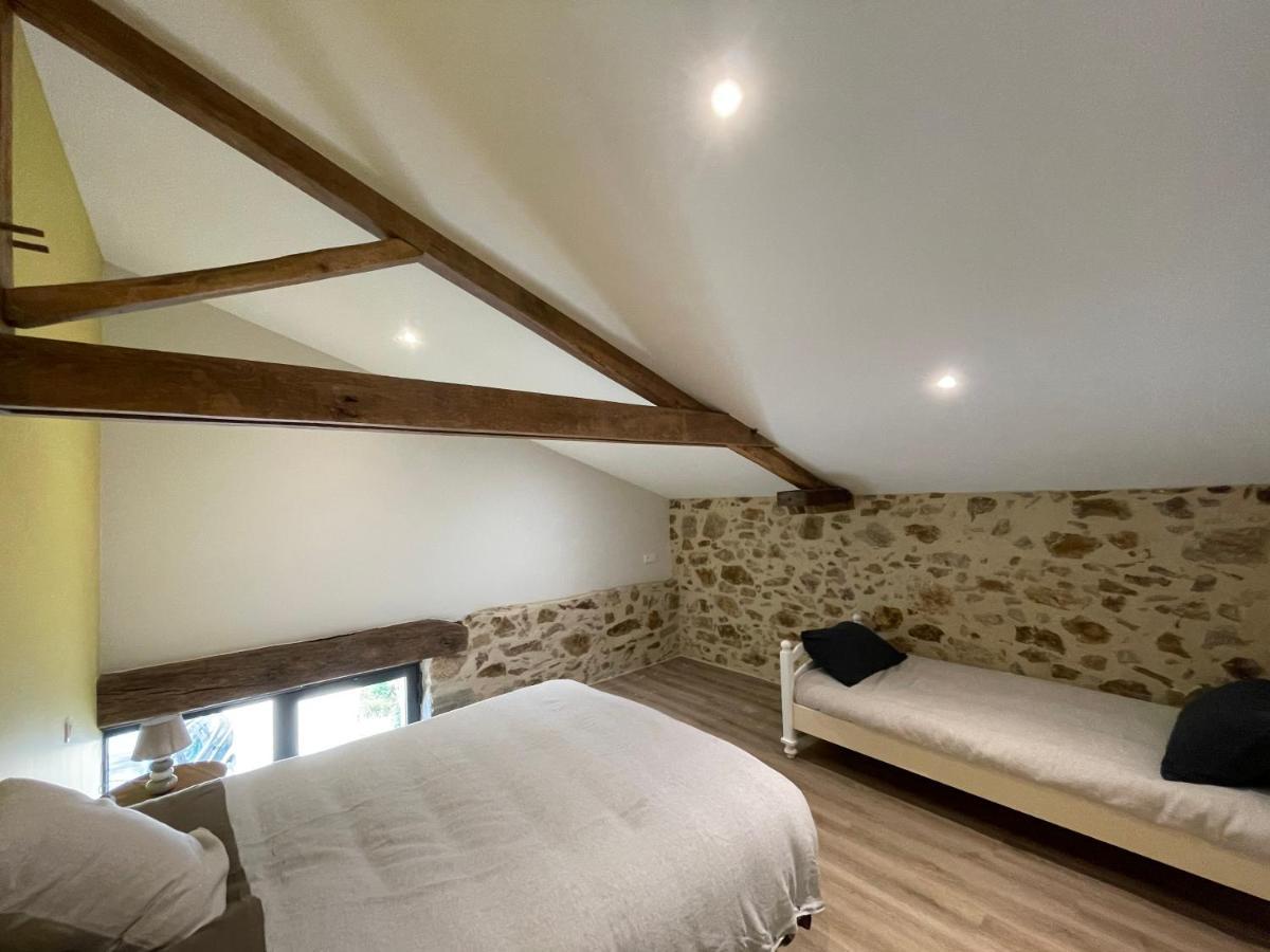 Gite De La Foye - Le Jasmin Combrand ภายนอก รูปภาพ